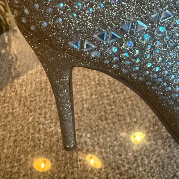 FOREVER Gorgeous Gold Embellished Ankle Boots - Picture 4 of 6